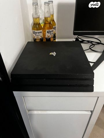 פליסטשיין 4 פרו