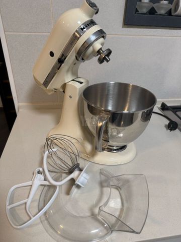 מיקסר KitchenAid Artisan