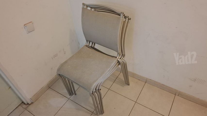 כיסאות גינה