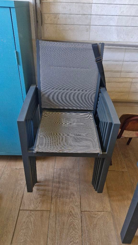 שולחן מרפסת