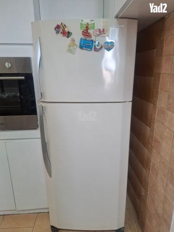 מקרר שארפ