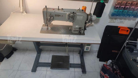 Bernina 217 מכונת תפירה