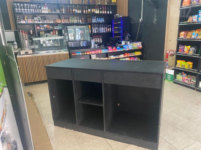 דלפק עץ לקופה