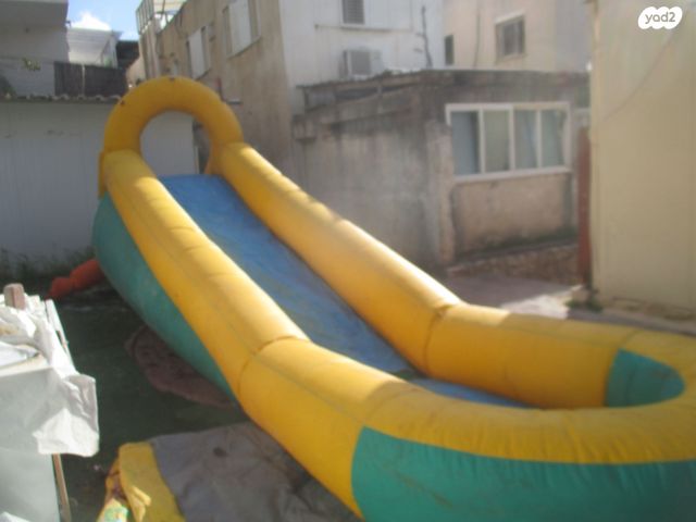 מתנפחים