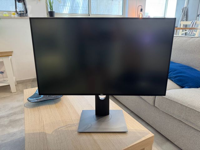 מסך מחשב Dell U2720Q 27" 4K