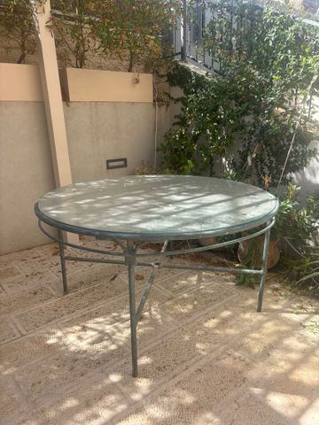 שולחן לגינה