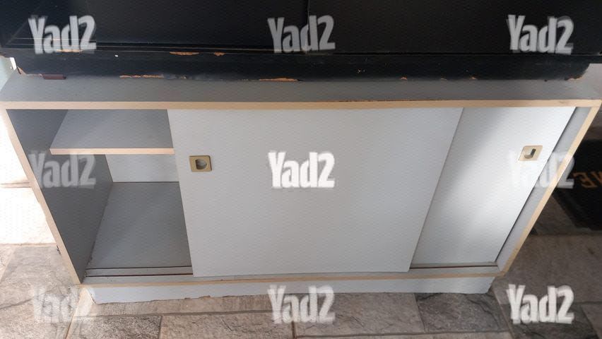 שידה/כונניתארונית+מדפים