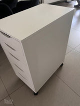 שידת מגירות
