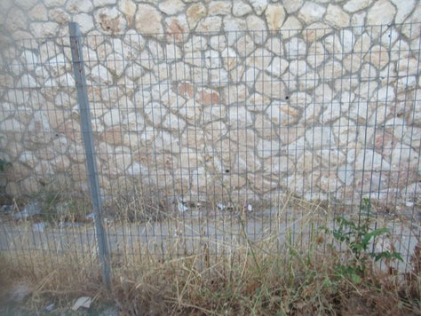 גדר ושער לחר