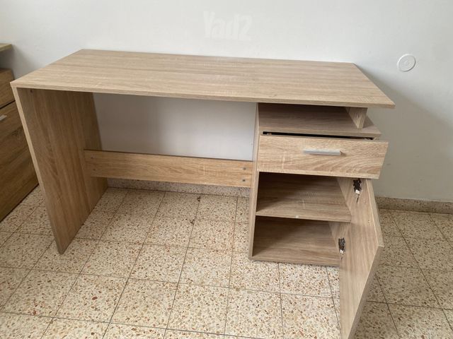 שולחן כתיבה