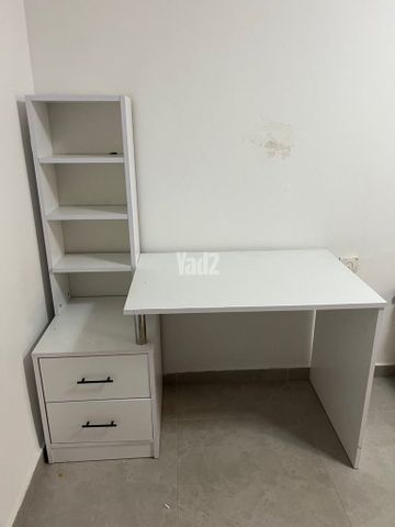 שולחן כתיבה