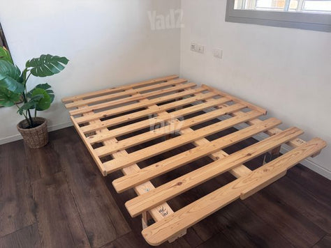 בסיס מיטה מעץ