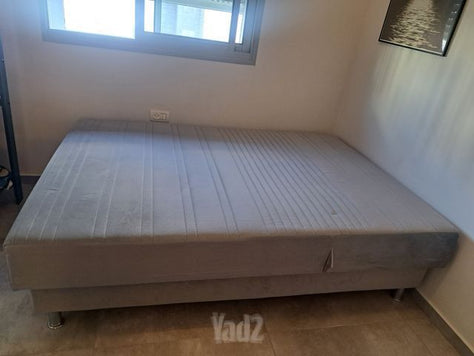מיטה זוגית