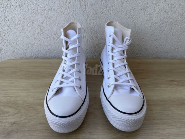 נעלי Converse All Star