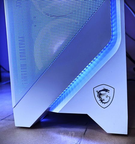 RTX 5070 2TB SSD 32GB RAM DDR5