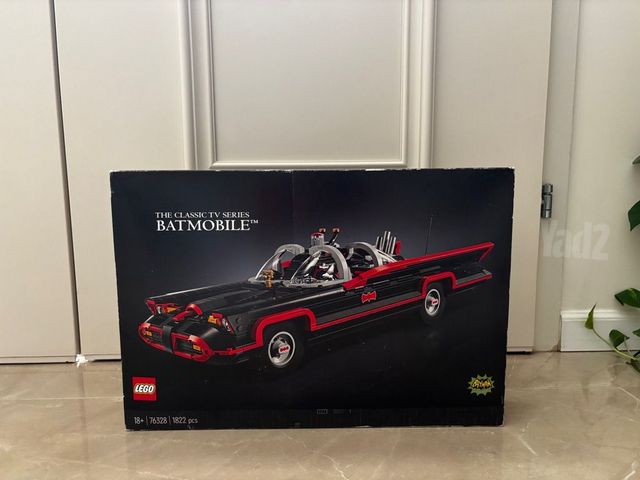 LEGO Batman batmobile 76328