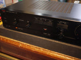מגבר Luxman LV-100