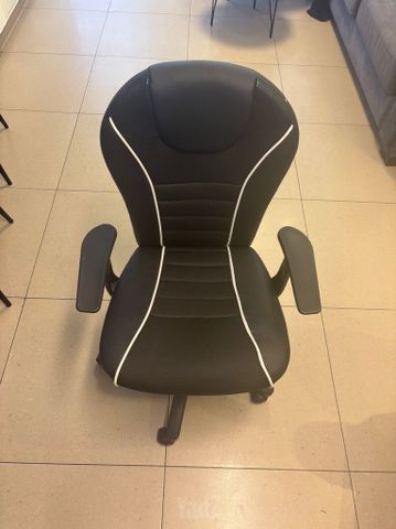 כיסא גיימינג