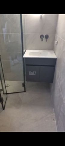 ארון אמבטיה