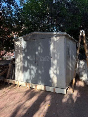 מחסן כתר 2.5X2.5 מטר