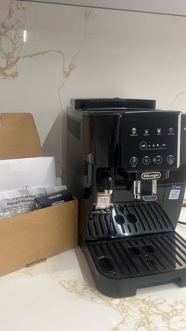 De'Longhi Magnifica ECAM22060B