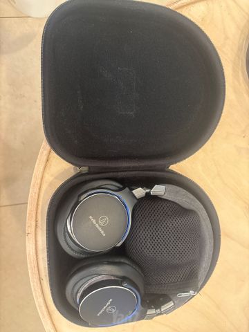 אוזניות אולפן Audio-Technica