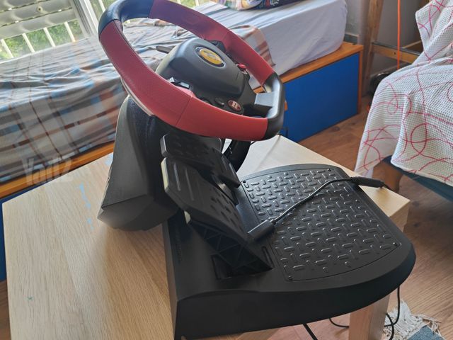 הגה+דוושות Thrustmaster 458