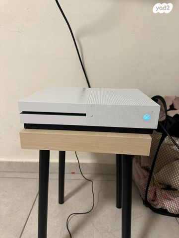 Xbox one s 1 Tb