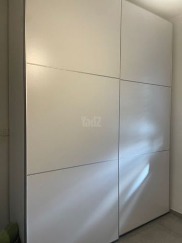 ארון הזזה