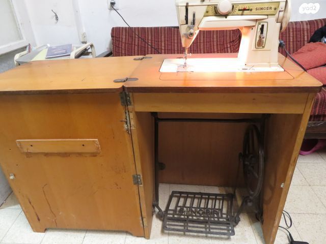 מכונת תפירה SINGER
