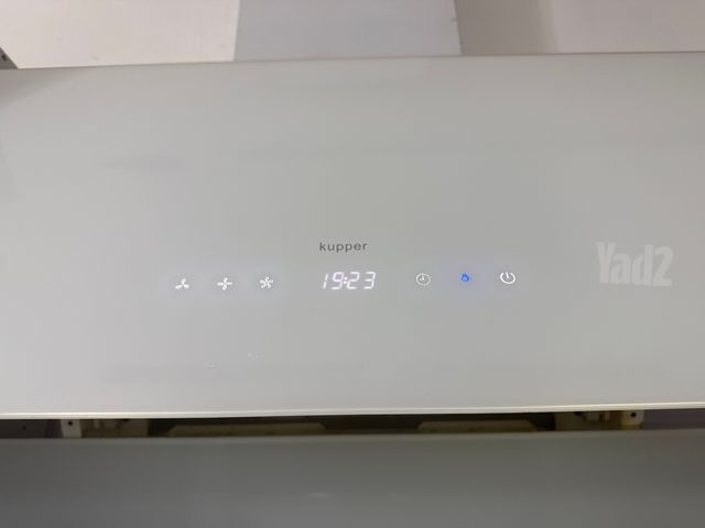 קולט אדים