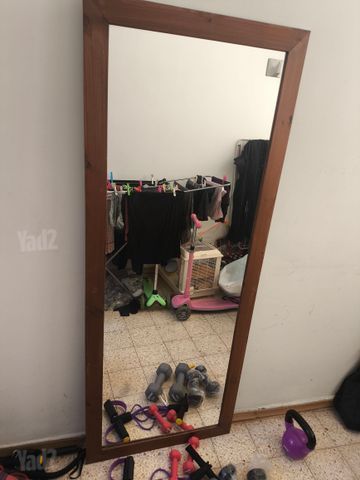 מראה קיר