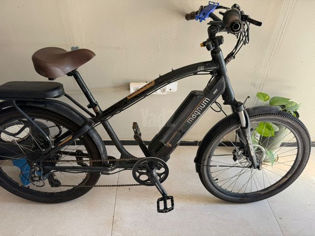 אופניים חשמליים magnum 4BV