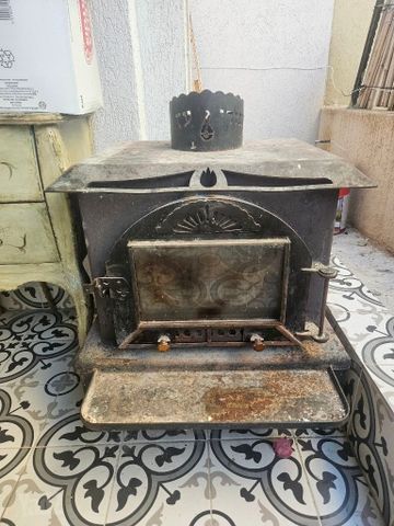 קמין עצים
