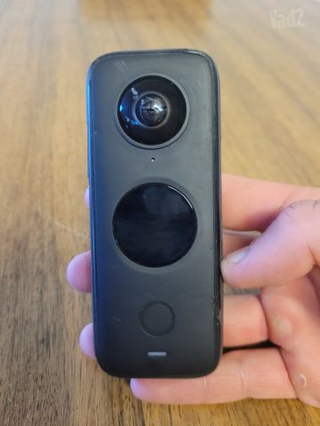 מצלמת insta360 one x2