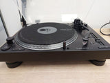 dj turntable