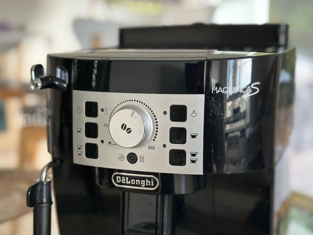 De'Longhi Magnifica S