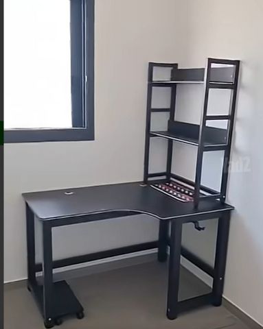 שולחן מחשב