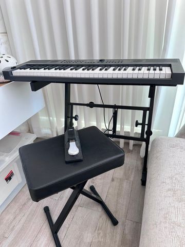 קלידים ROLAND