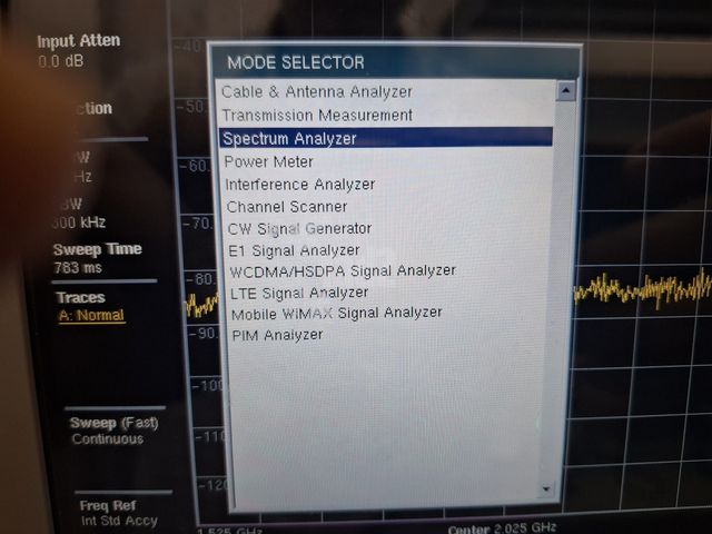 ספקטרום spectrum analyzer