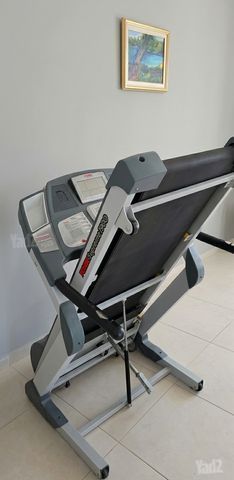 הליכון YORK Supreme 700