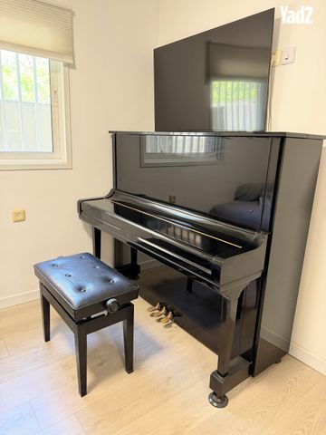פסנתר yamaha u3