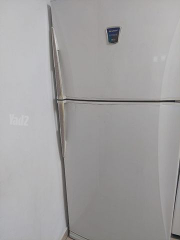 מקרר Sharp