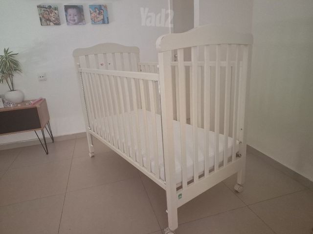 מיטת תינוק