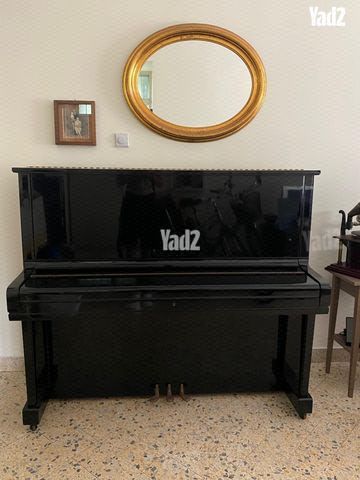 פסנתר YAMAHA U3