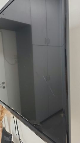 מסך טלוויזיה 32"