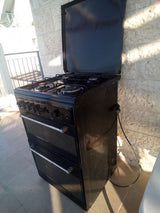 תנור עם כיריים