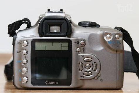 מצלמת קנון Canon EOS 300D