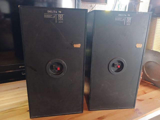 רמקולים Wharfedale Delta 70