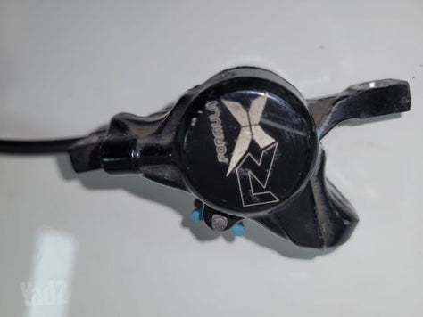 מעצרים Formula 1 Brakes